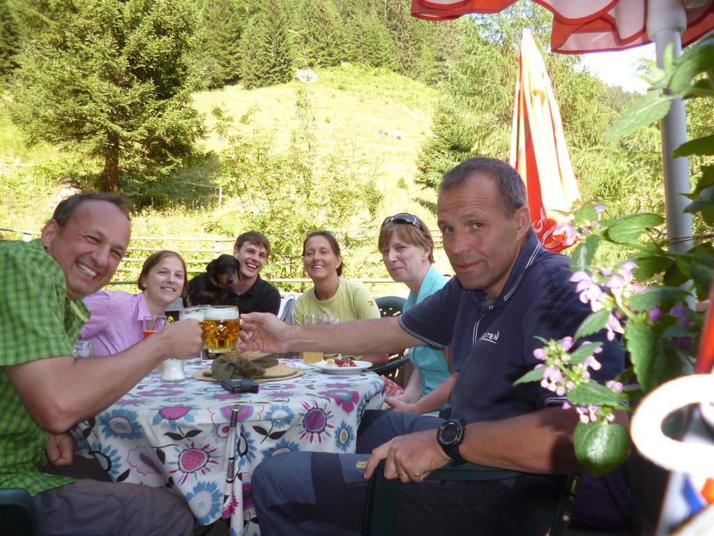 Gasthof Pension Perauer Lieserhofen Eksteriør billede